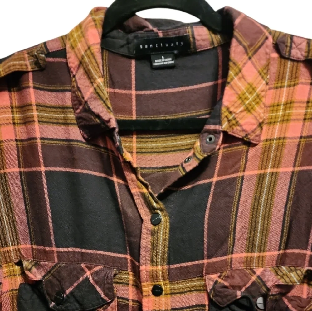 Sanctuary Plaid Boyfriend Shirt Button Up Top Size Large Pink Warm Multi-colored - Picture 3 of 5